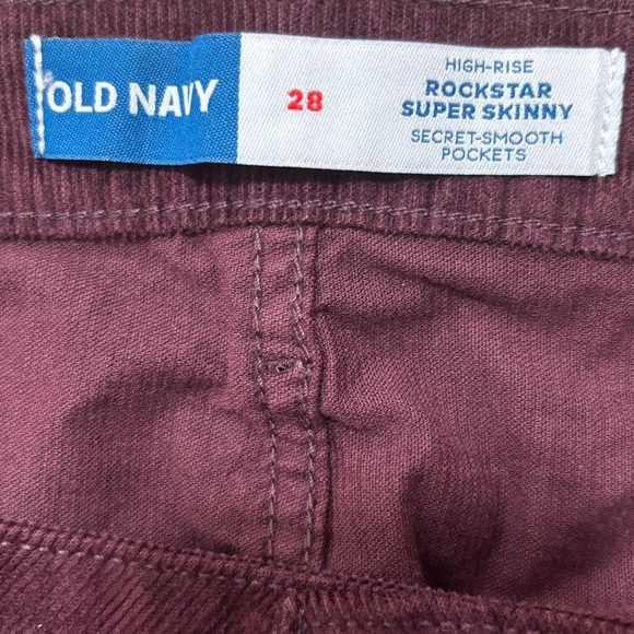 Old Navy Plus High-Rise Rockstar Super Skinny Corduroy Jeans - Picture 3 of 3